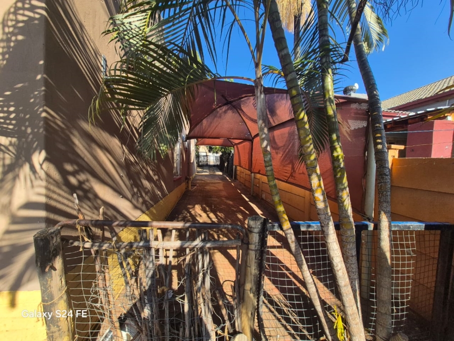 4 Bedroom Property for Sale in Protea Park North West